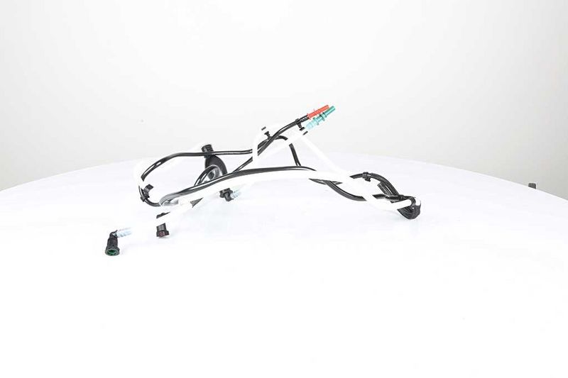 Топливопровод BSG BSG75725005