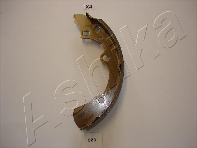 Комплект тормозных колодок ASHIKA 5503329