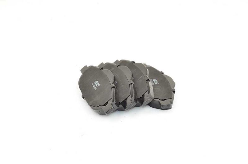 Комплект тормозных колодок, дисковый тормоз BSG BSG70200028