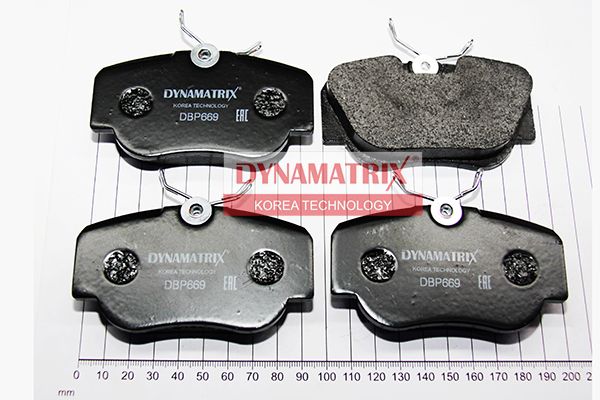 Комплект тормозных колодок, дисковый тормоз DYNAMATRIX DBP669