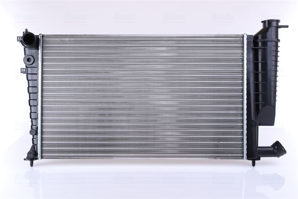 Радиатор, охлаждение двигателя NISSENS 61318A