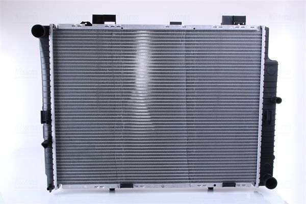Радиатор, охлаждение двигателя NISSENS 62598A