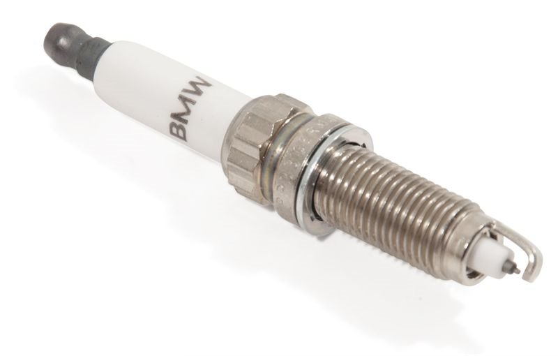Свеча зажигания High Power BOSCH ZR5TPP33
 BMW 12120037580