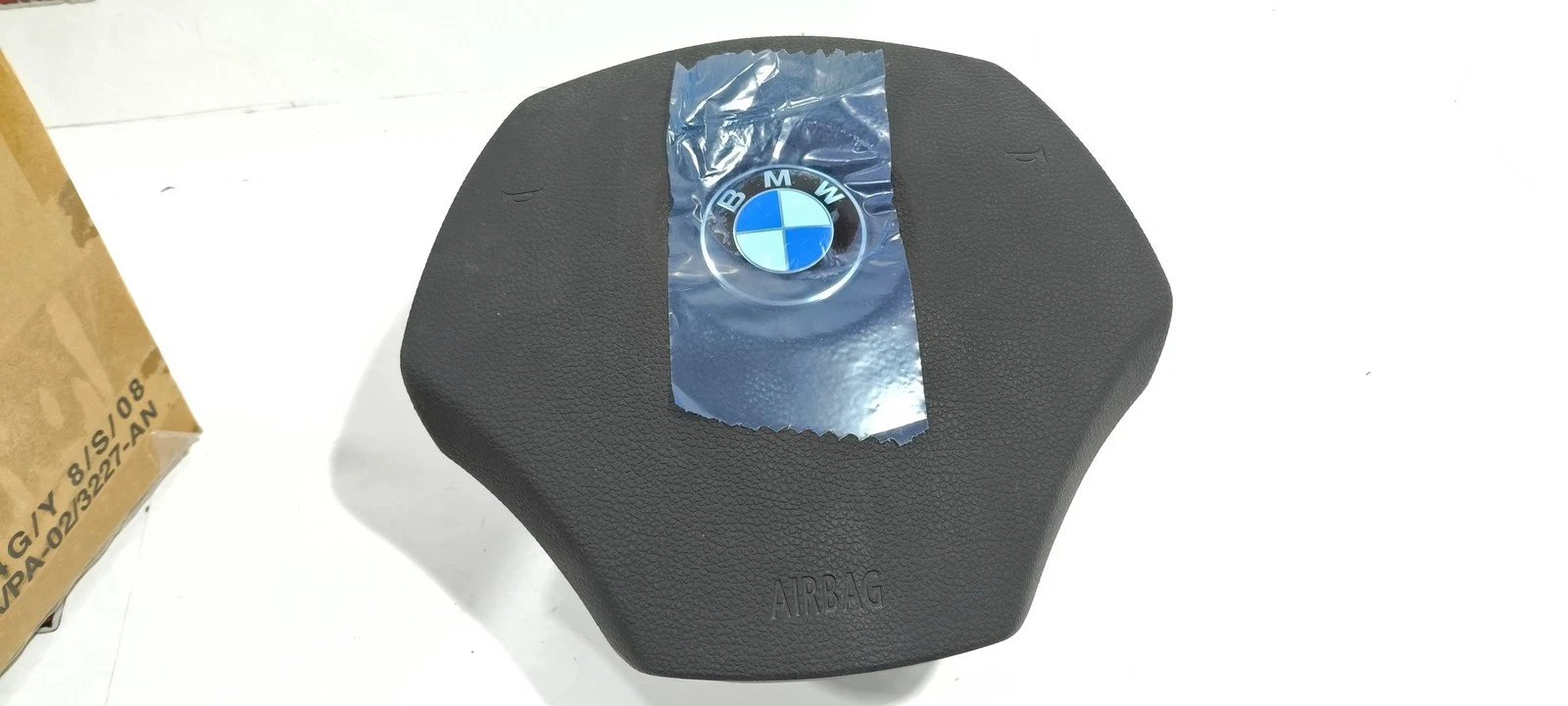 Модуль НПБ водителя
BMW 32306779829