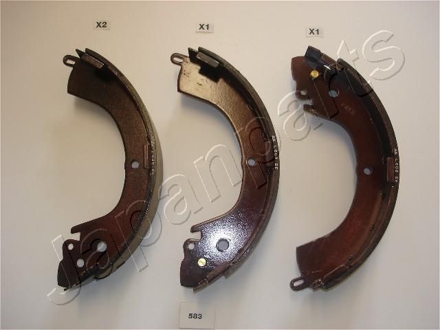 Комплект тормозных колодок JAPANPARTS GF583AF