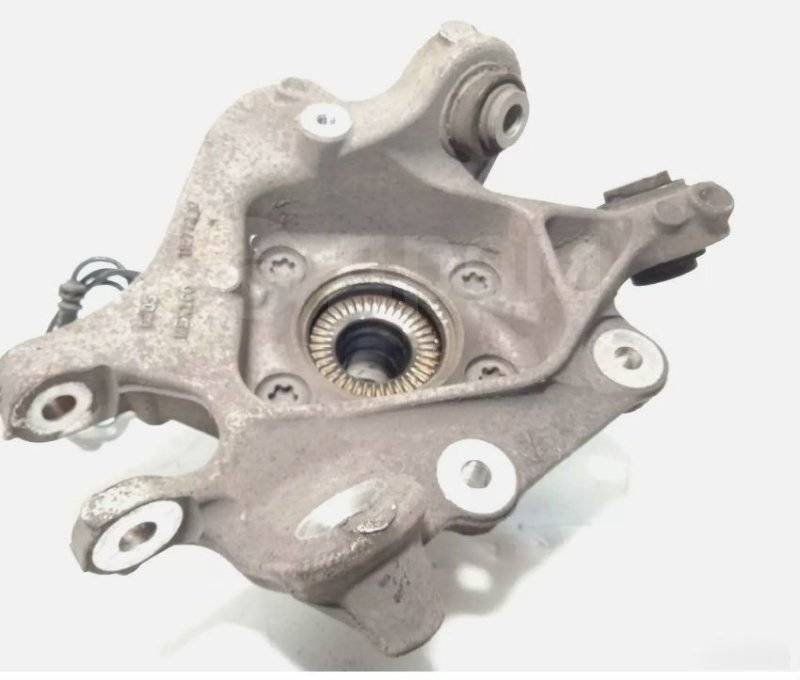 Radtrдger Hinten Rechts
 BMW 33306871028