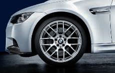 дисковое колесо легкосплавное 9JX19     ET:31
 BMW 36112284055