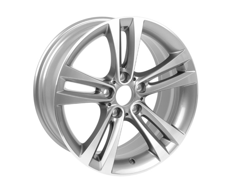 Колесный диск легкоспл.дов.до блеска 8JX18     ET:34
 BMW 36116796247