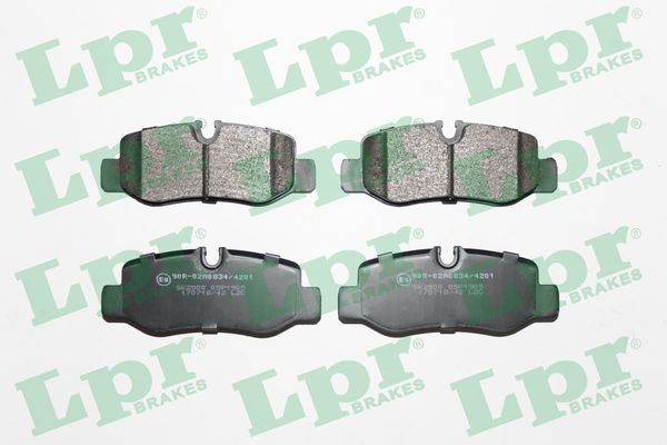 Комплект тормозных колодок, дисковый тормоз LPR 05P1905