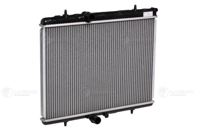 Радиатор, охлаждение двигателя LUZAR LRC20W2