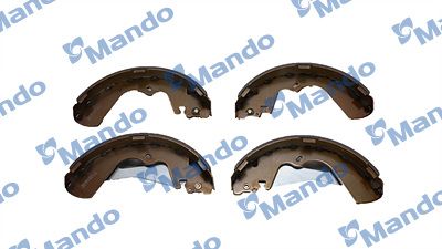 Комплект тормозных колодок MANDO MLH07