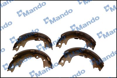 Комплект тормозных колодок MANDO MLH11