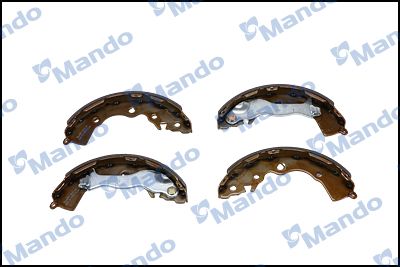 Комплект тормозных колодок MANDO MLH15