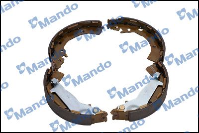 Комплект тормозных колодок MANDO MLH28
