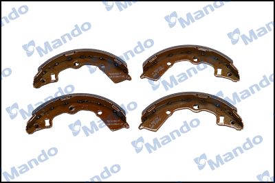 Комплект тормозных колодок MANDO MLK18