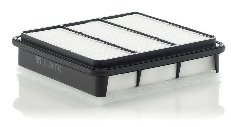 Воздушный фильтр MANN-FILTER C24011