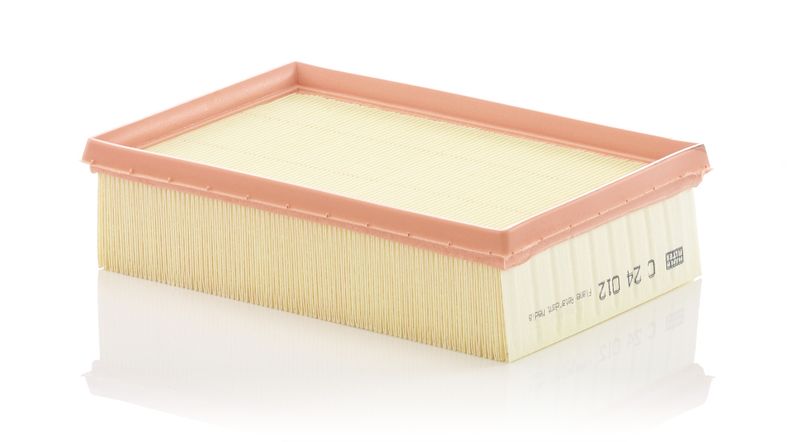 Воздушный фильтр MANN-FILTER C24012