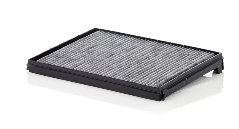 Фильтр, воздух во внутренном пространстве MANN-FILTER CUK33001