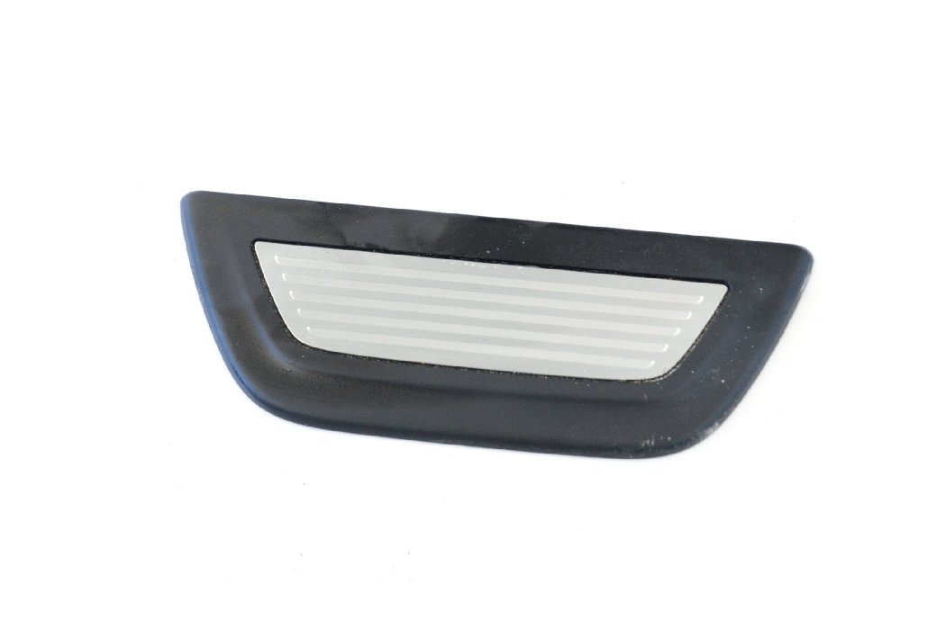 Blende Einstieg Hinten
 BMW 51477354252