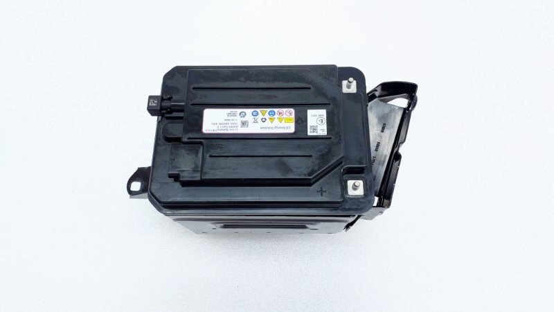 
 BMW 61215A64DC8
