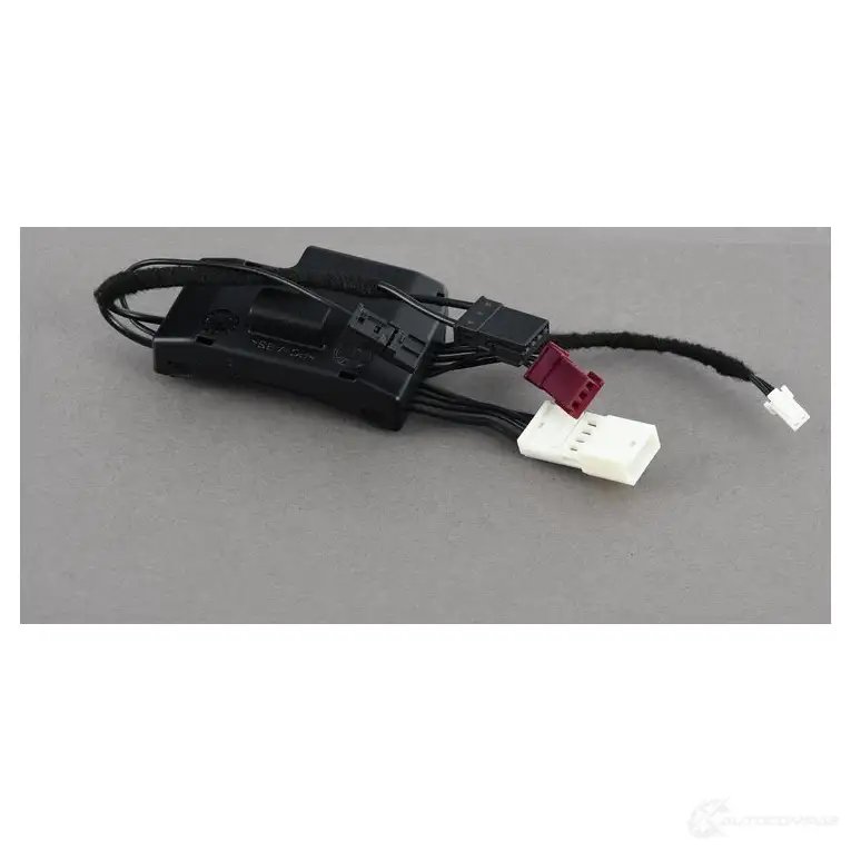 Steuergerдt Lenkradelektronik
 BMW 61317857778