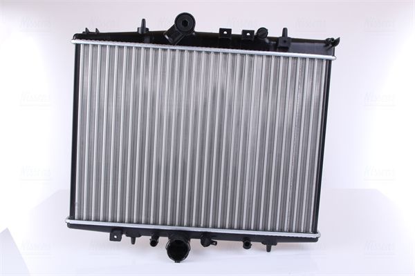Радиатор, охлаждение двигателя NISSENS 61295A