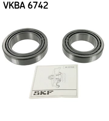 Комплект подшипника ступицы колеса SKF VKBA6742