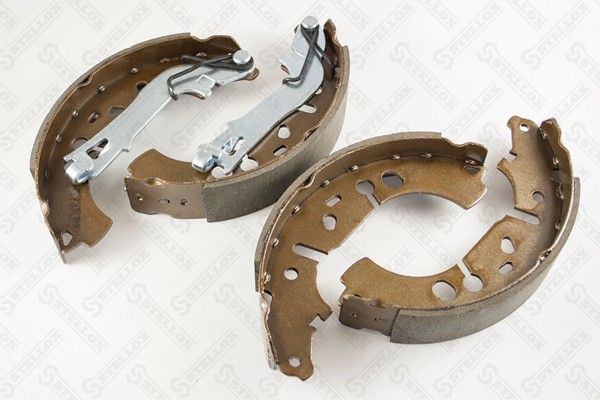Комплект тормозных колодок STELLOX 000488SX