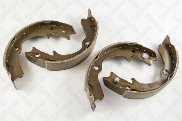 Комплект тормозных колодок STELLOX 000491SX