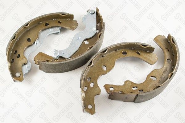 Комплект тормозных колодок STELLOX 000495SX