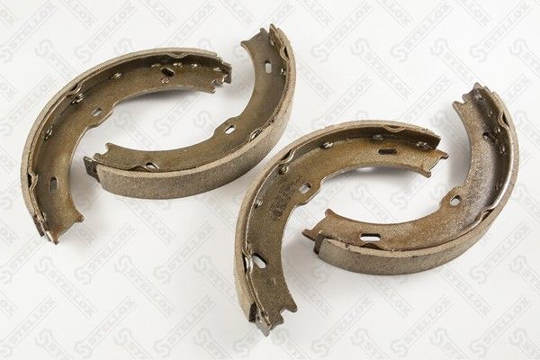 Комплект тормозных колодок STELLOX 000507SX