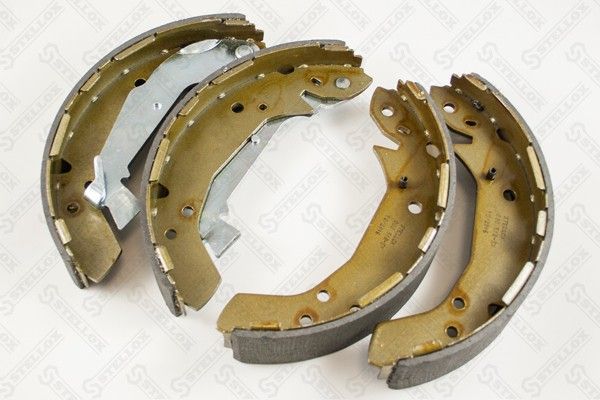 Комплект тормозных колодок STELLOX 000518SX