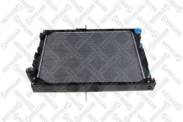 Радиатор, охлаждение двигателя STELLOX 8103352SX