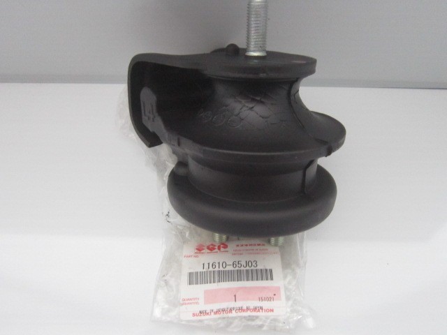 Запчасть SUZUKI 1161065J03