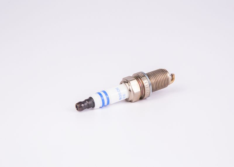 Свеча зажигания BOSCH 0242236571