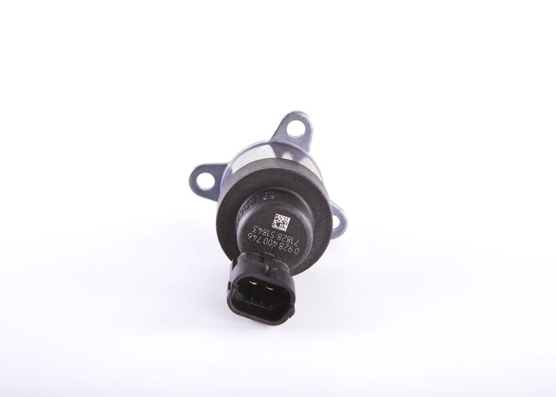 Регулирующий клапан, количество топлива (Common-Rail-System) BOSCH 0928400746