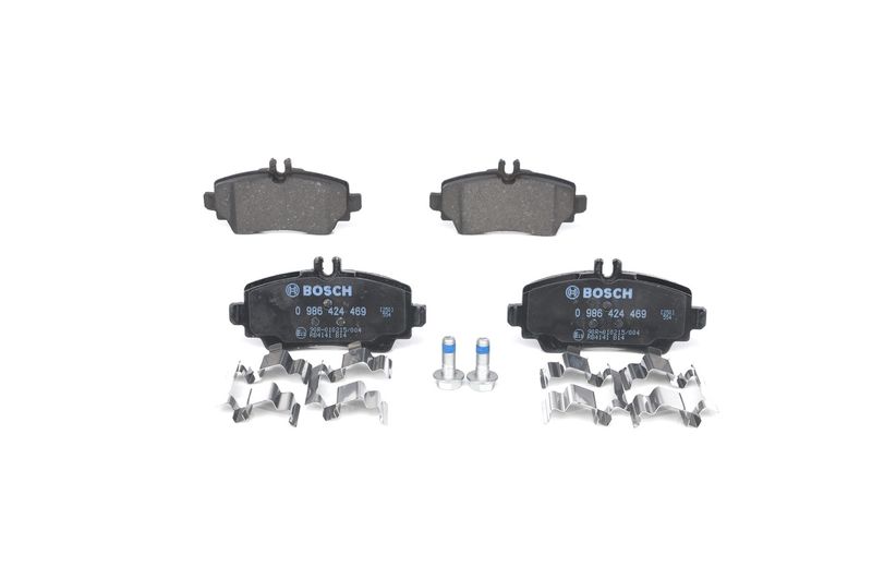 Комплект тормозных колодок, дисковый тормоз BOSCH 0986424469