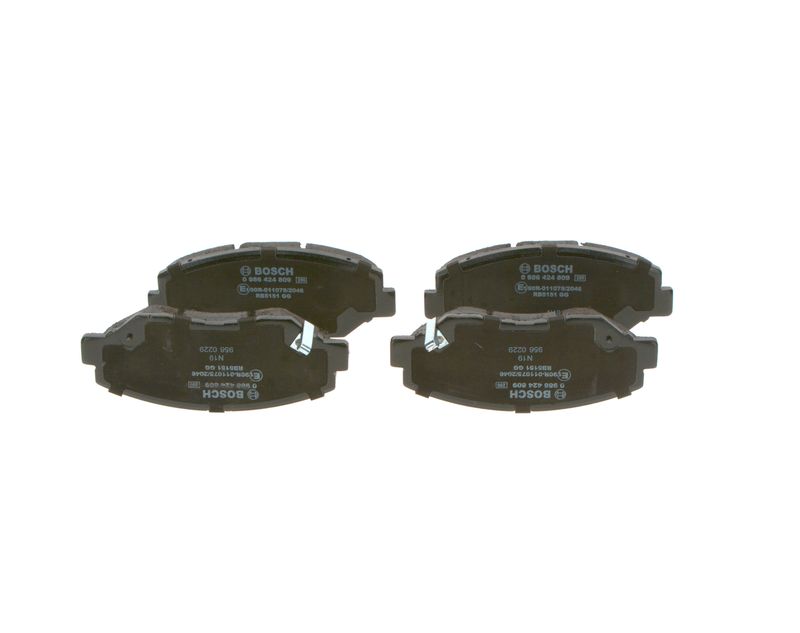 Комплект тормозных колодок, дисковый тормоз BOSCH 0986424809