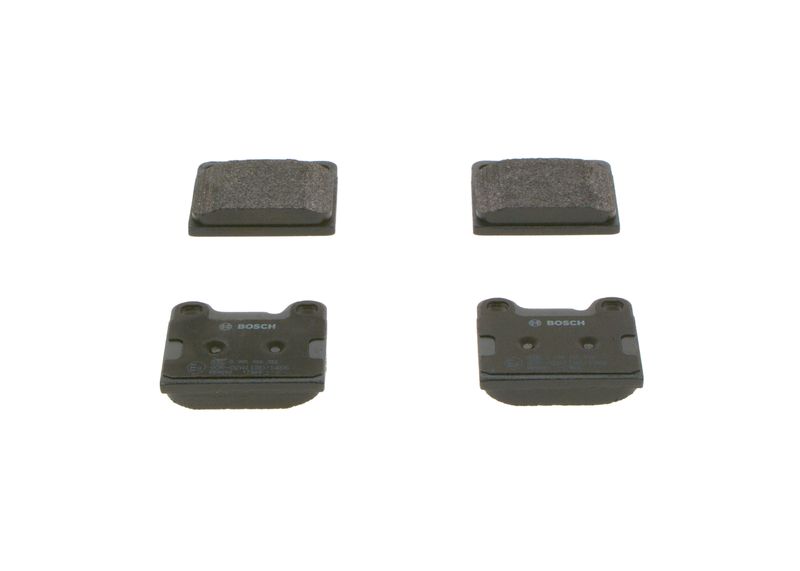 Комплект тормозных колодок, дисковый тормоз BOSCH 0986466302