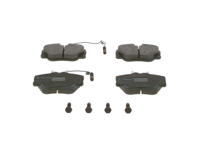 Комплект тормозных колодок, дисковый тормоз BOSCH 0986469410
