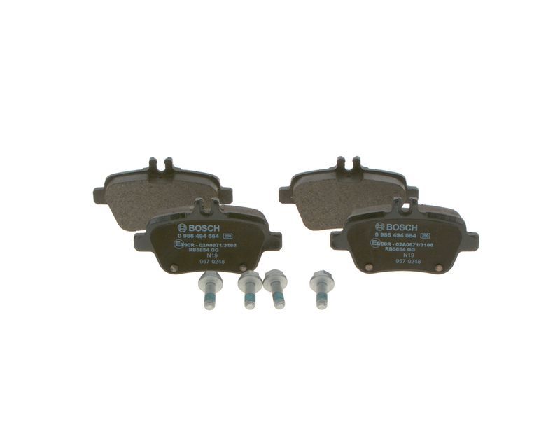 Комплект тормозных колодок, дисковый тормоз BOSCH 0986494664