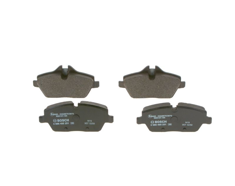 Комплект тормозных колодок, дисковый тормоз BOSCH 0986495251