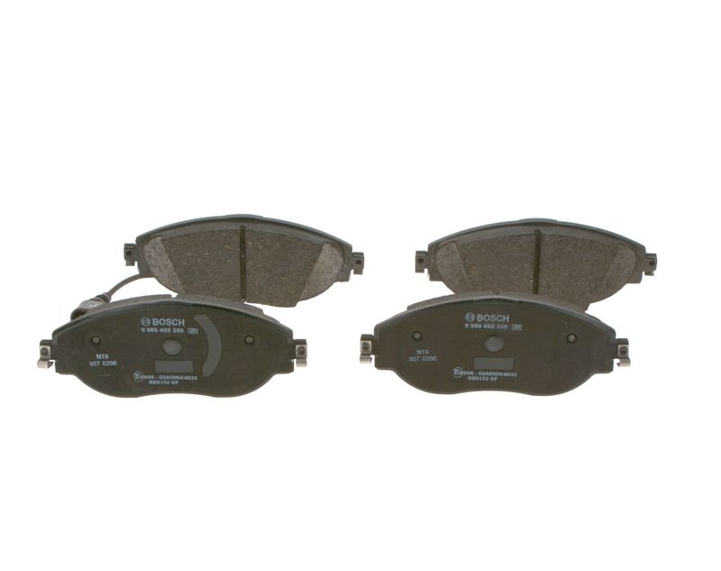 Комплект тормозных колодок, дисковый тормоз BOSCH 0986495350