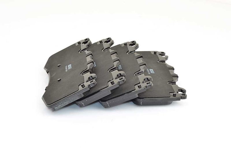 Комплект тормозных колодок, дисковый тормоз BSG BSG15200054