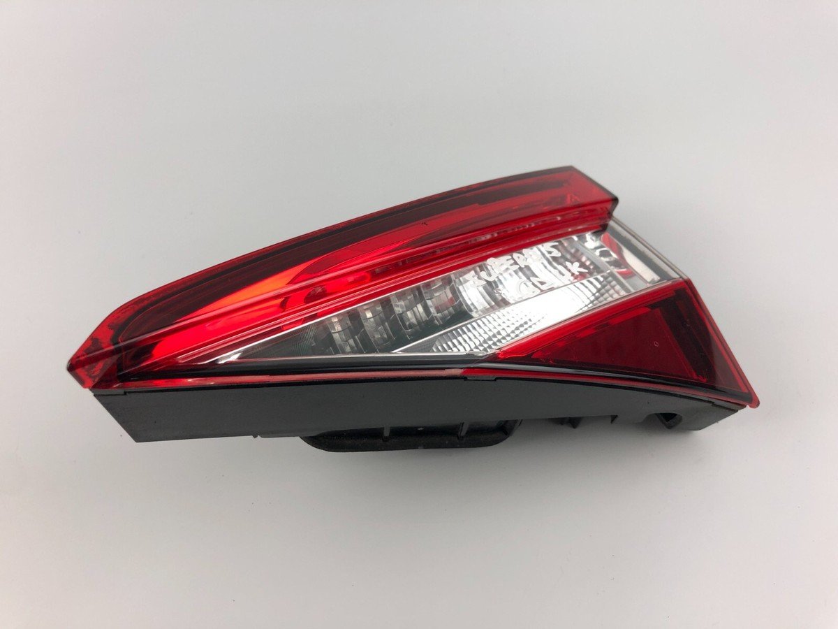 Leuchte
 VAG 3V9945308C