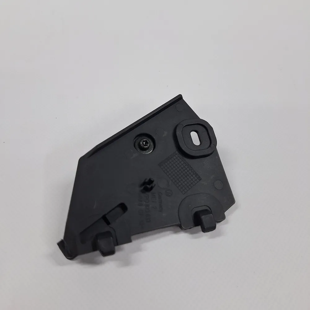 Опорный кронштейн VAG 7P0823633