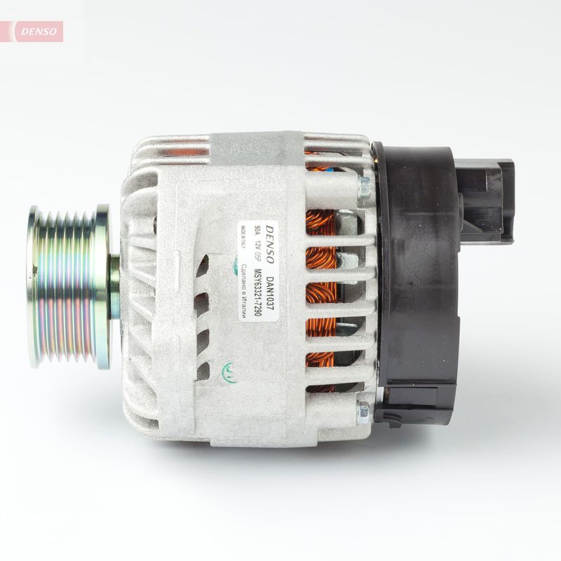 Генератор DENSO DAN1037