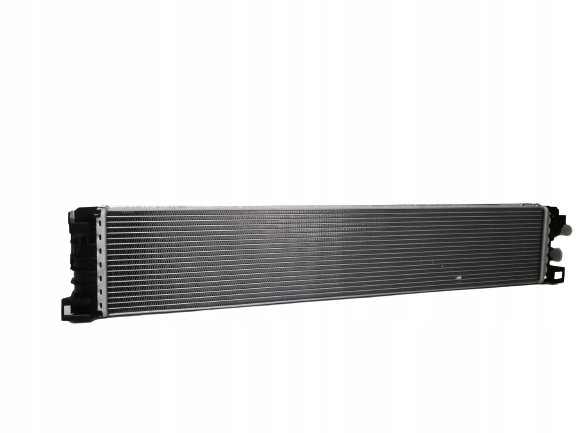 Kuehler
 VAG 8W0145804A