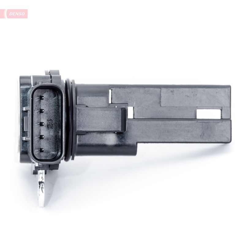 Расходомер воздуха DENSO DMA0104