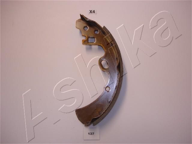Комплект тормозных колодок ASHIKA 5501137